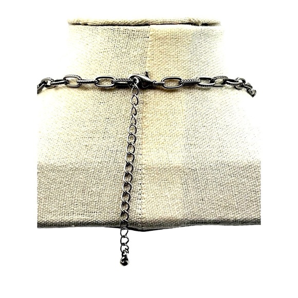 Vintage Boho Necklace & Bracelet Set With Floral Charms & Beads - Picture 4 of 7